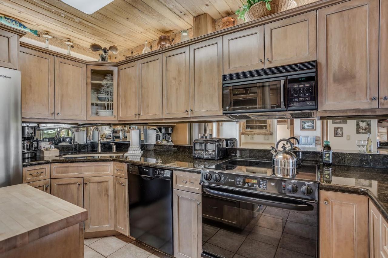 Interlude Condominiums 2-Bedroom Unit 209 Snowmass Village Exterior photo