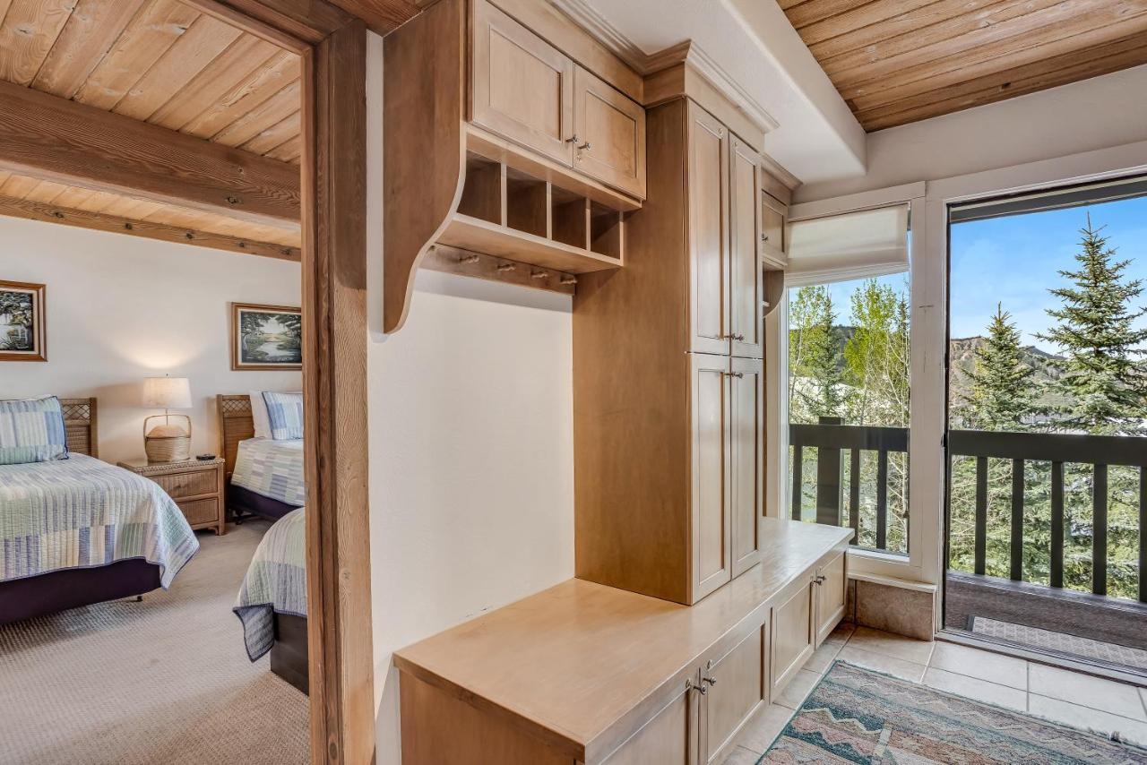 Interlude Condominiums 2-Bedroom Unit 209 Snowmass Village Exterior photo